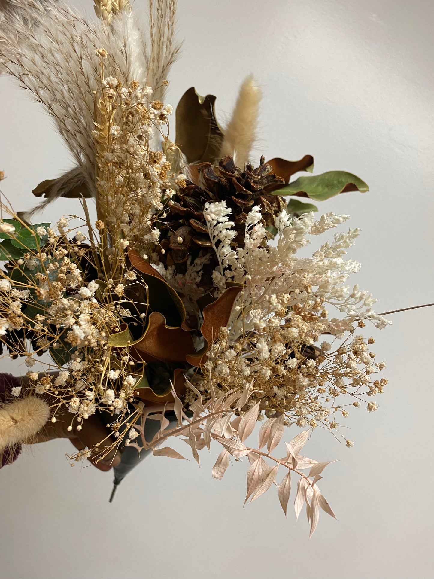 dried flower arrangement